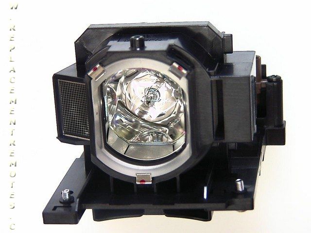 Generic DT01051 for HITACHI Projector Lamp Assembly