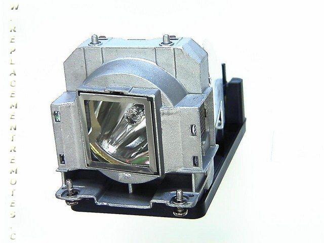 Toshiba TLPLW6 Projector Lamp Assembly